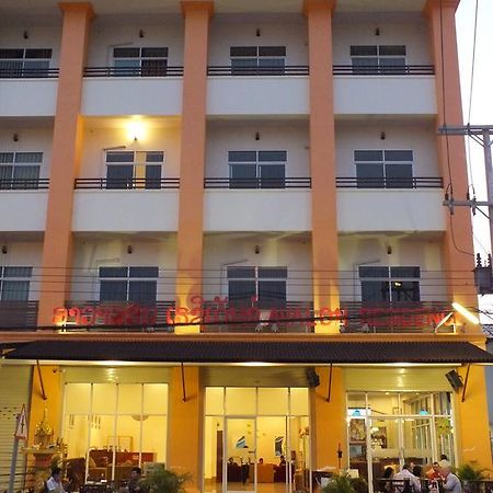 Avalon Residence Savannakhet Bagian luar foto