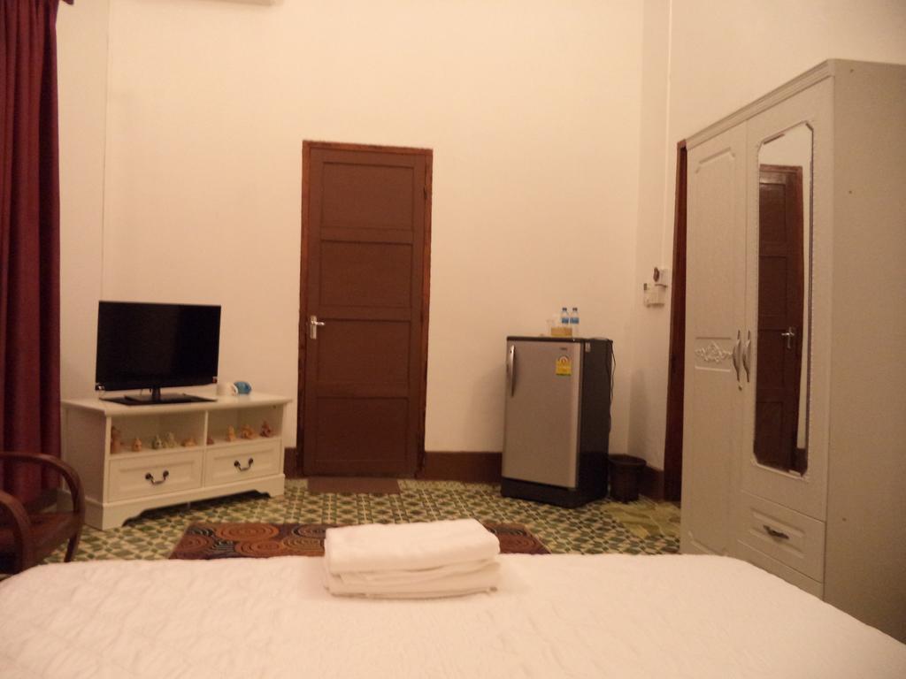 Avalon Residence Savannakhet Bagian luar foto