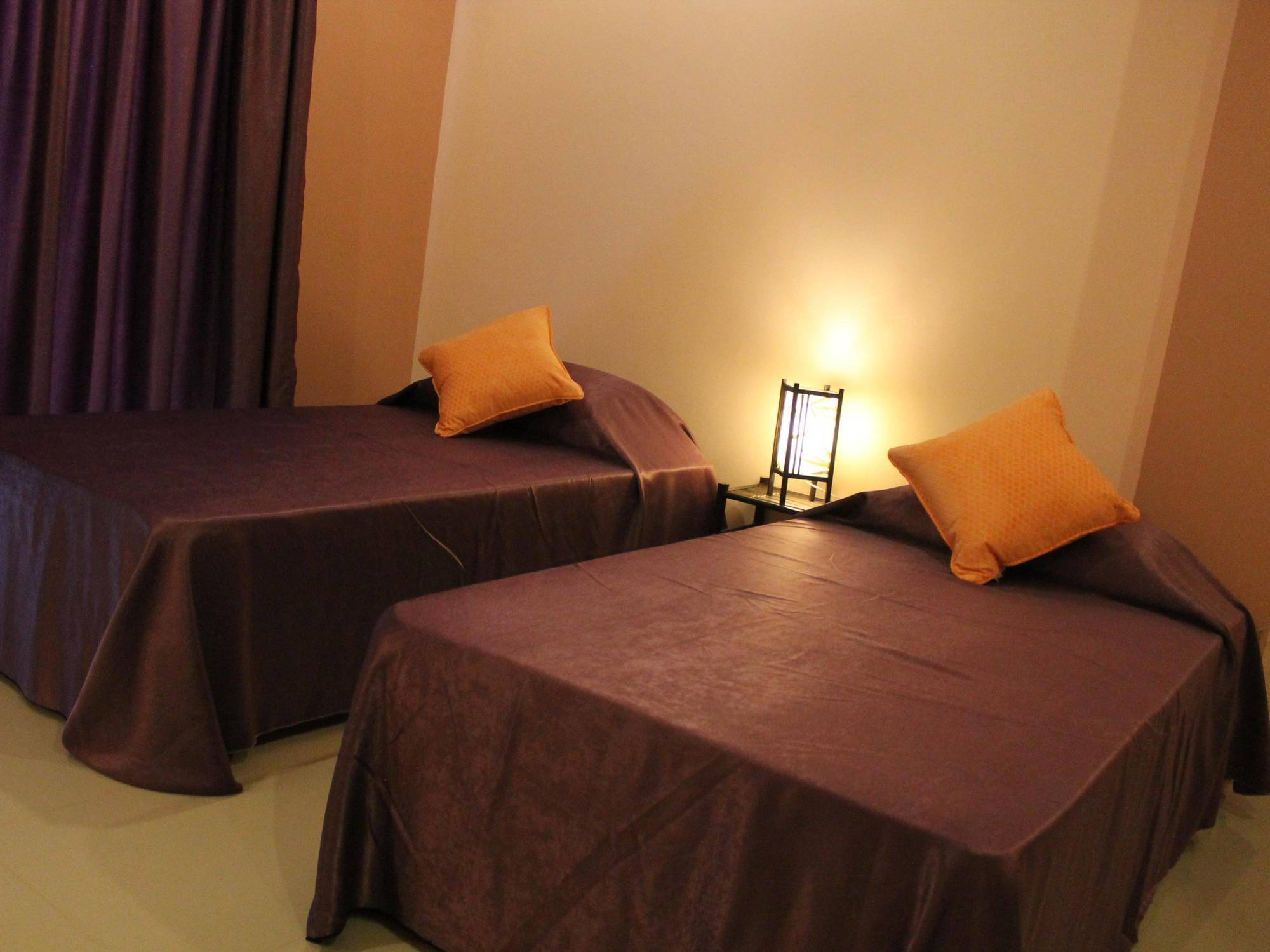 Avalon Residence Savannakhet Bagian luar foto