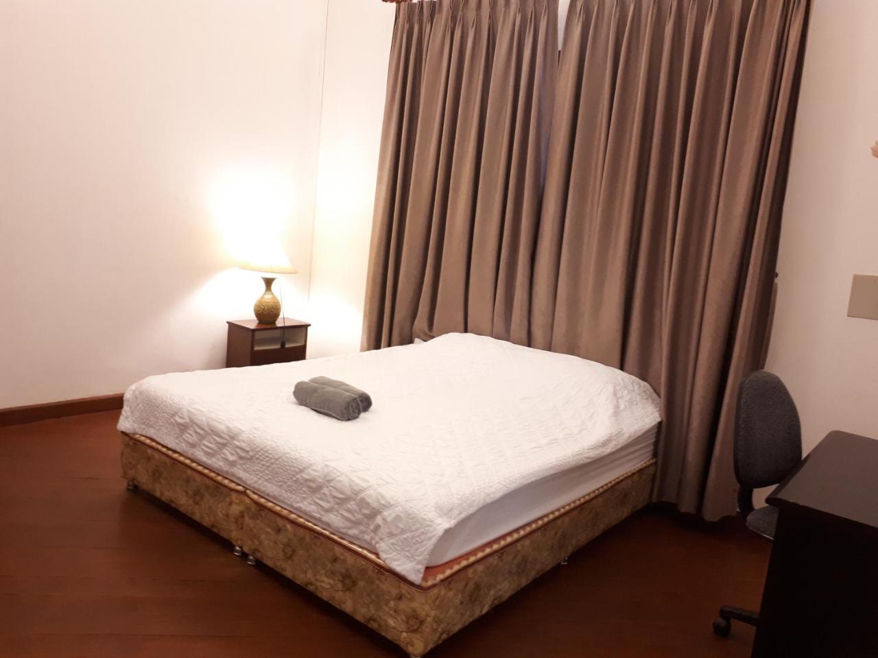 Avalon Residence Savannakhet Bagian luar foto